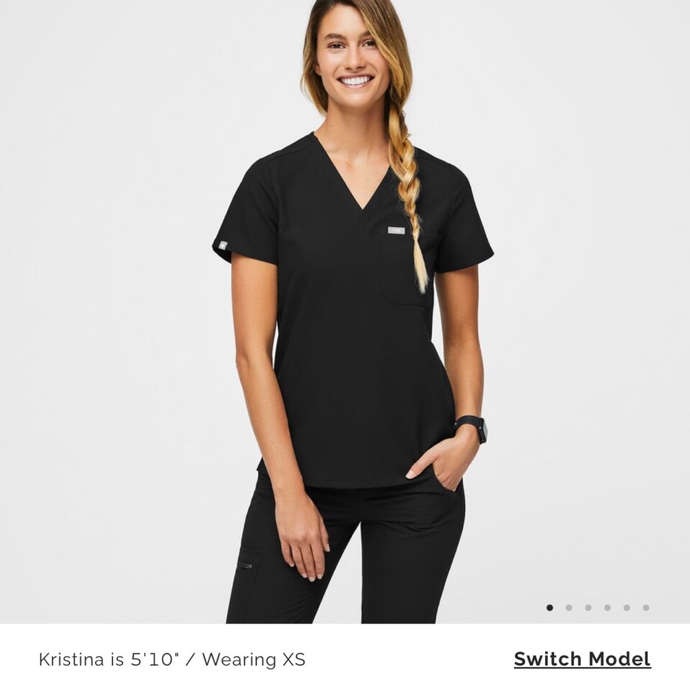 FIGS Catarina™ One-Pocket Scrub Top Small
